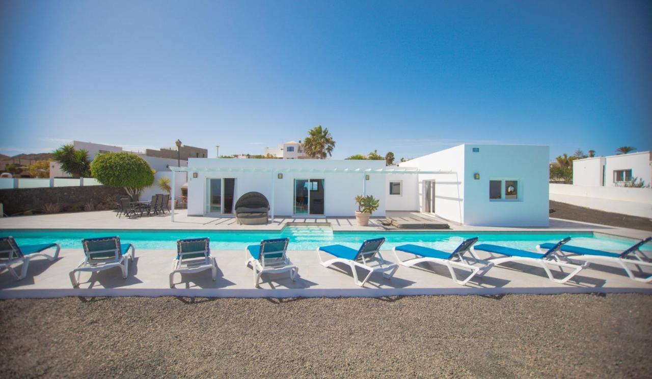 Casa Conil With A Private 25 Meter Heated Pool Villa Eksteriør bilde