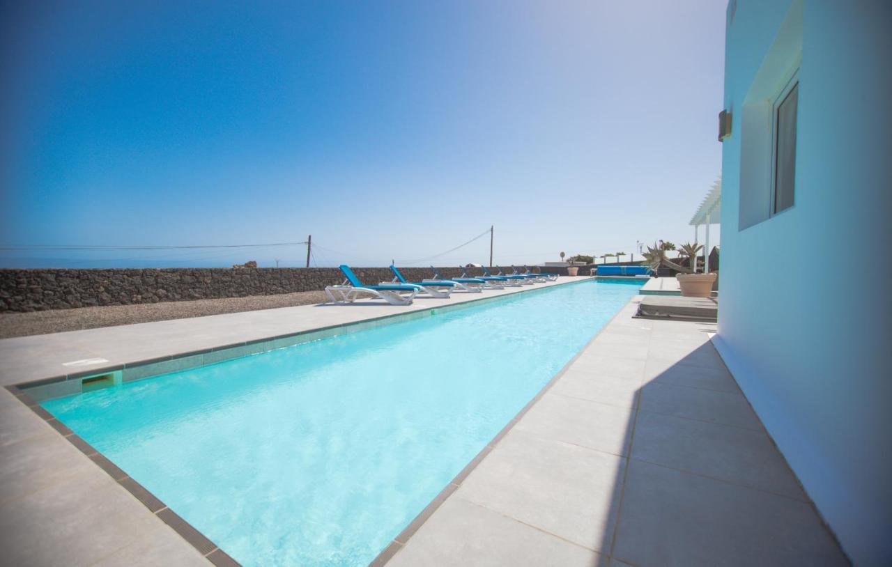 Casa Conil With A Private 25 Meter Heated Pool Villa Eksteriør bilde
