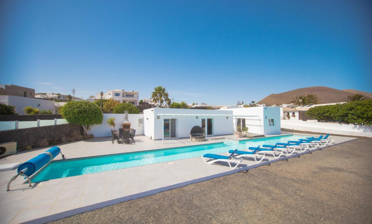 Casa Conil With A Private 25 Meter Heated Pool Villa Eksteriør bilde