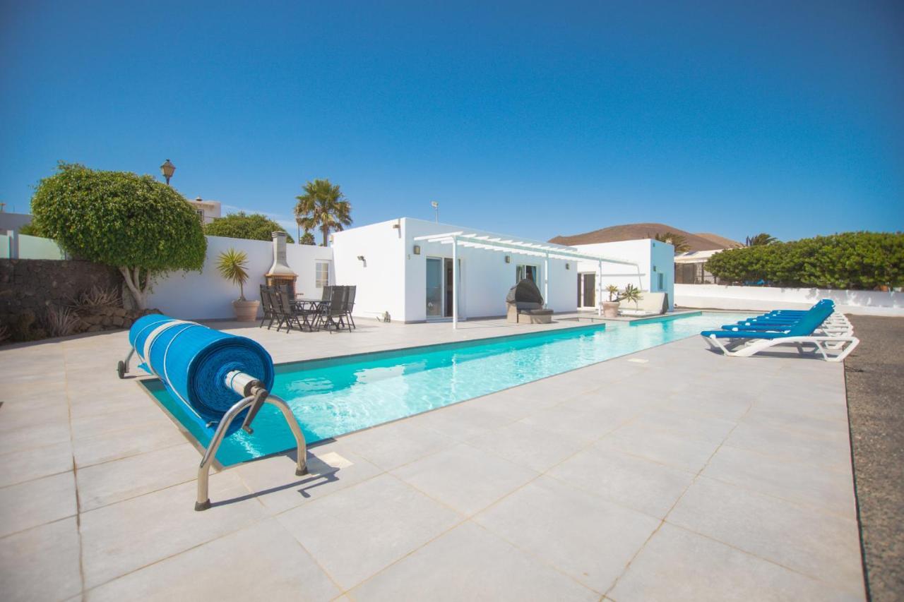 Casa Conil With A Private 25 Meter Heated Pool Villa Eksteriør bilde